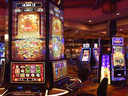 Fitur unggulan Live Casino Naga19 streaming HD dealer berbahasa Indonesia dan keamanan enkripsi penuh